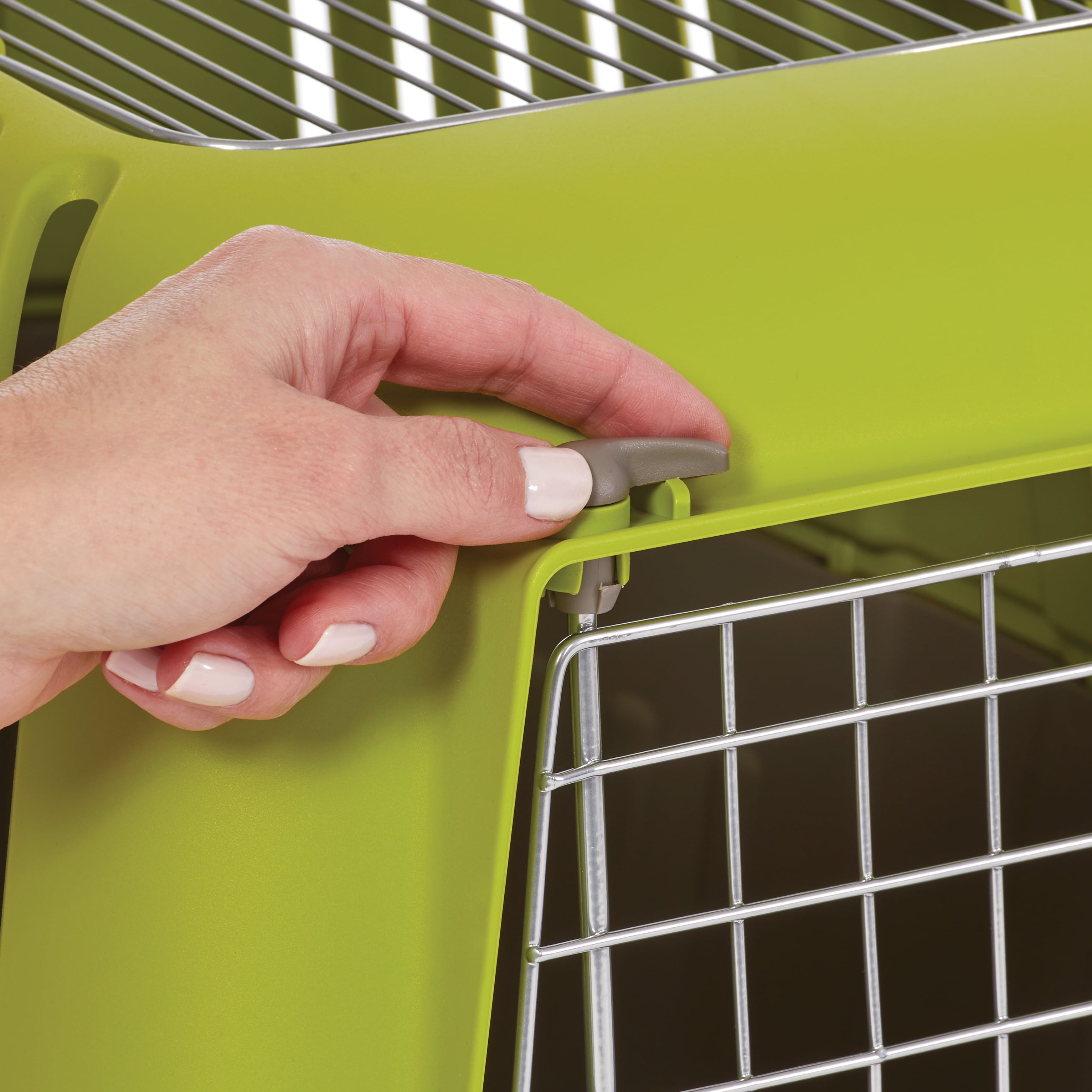 MidWest Homes for Pets 24 inch Top Door Spree Travel Pet Carrier for Dog/Cat with Steel Door, Green